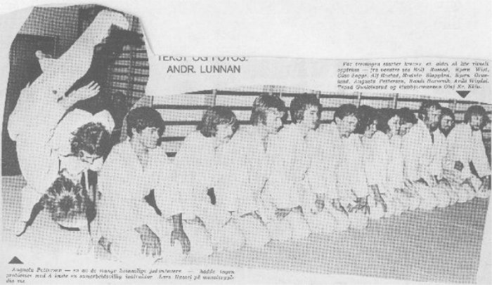 Line-up i Levanger Judoklubb i oppstartsåret 1972. Alf Birger nr 4 fra venstre.