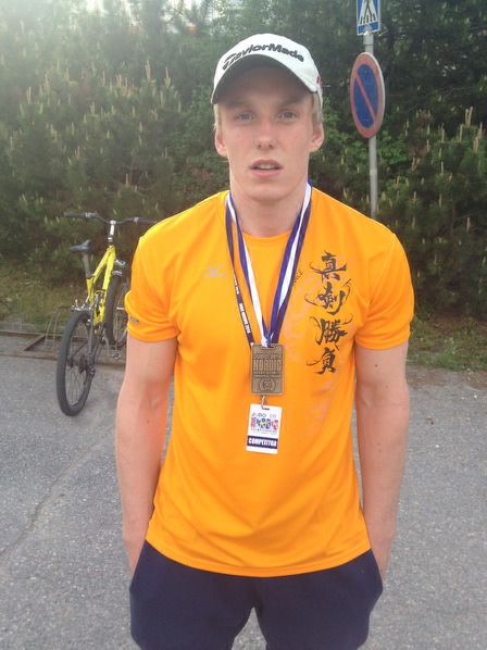 Bronse i U21-90 til Henrik Reitan i Nordisk.