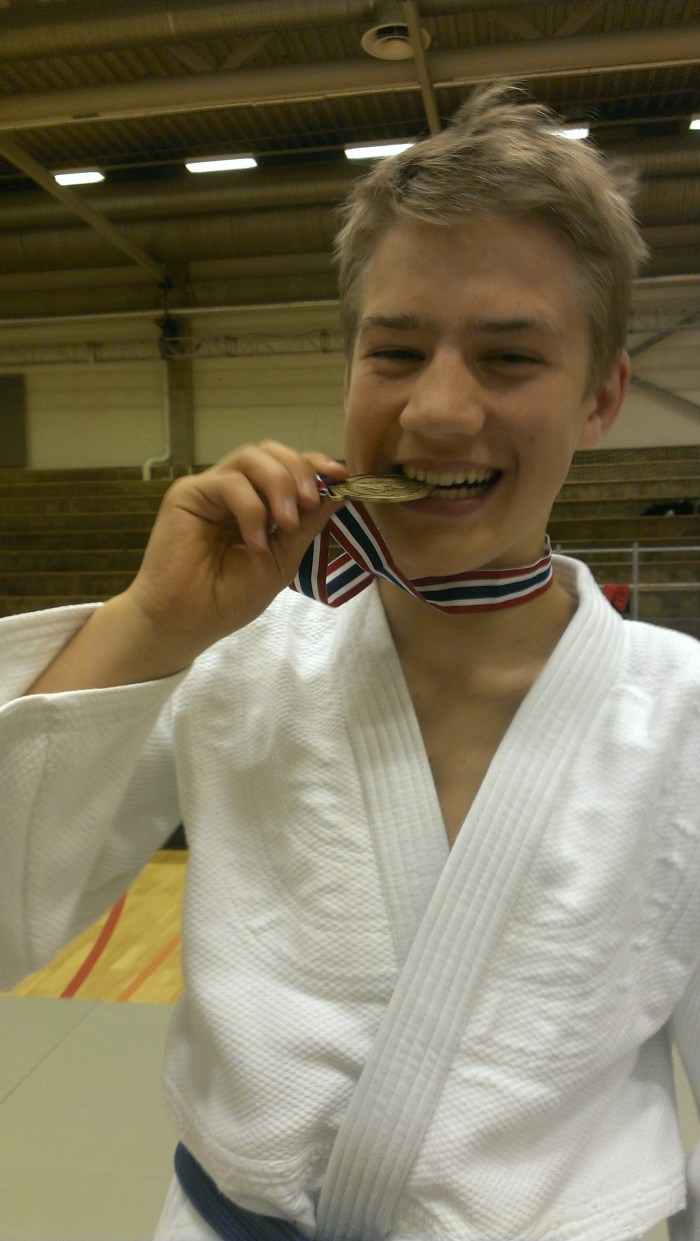 Bronse til Lavrans Lysne-Ness i U18 -81