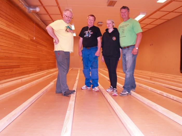 Dugnadsgjengen mandag, f.v.: Johnny Lund, Thor Holbø, Ingebjørg Holbø og Snorre Johansen.