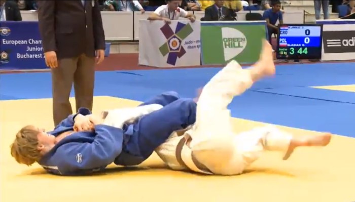 Her avgjør Henrik Reitan kamp nummer to mot Ruslan Knolik, Hviterussland.