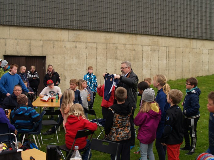 T-skjorter som gave til flinke assistenttrenere.