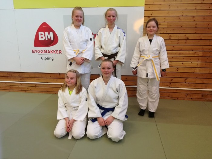 20180430-Jentesamling-gradering